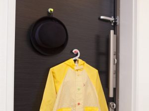 ドアを収納スペースに利用